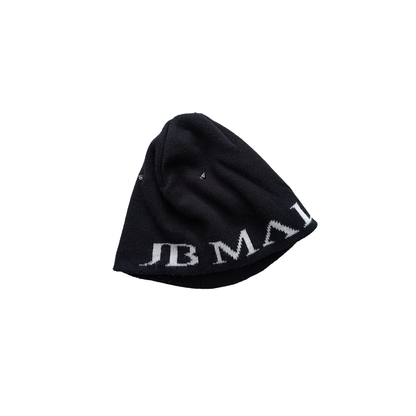 JBM STUDDED BEANIE IN BLACK