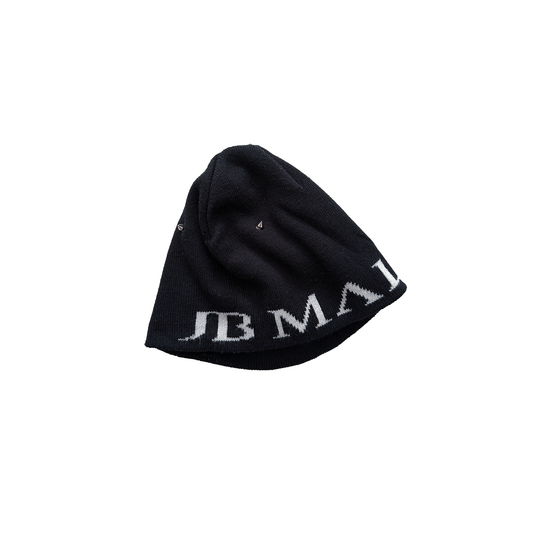 JBM STUDDED BEANIE IN BLACK