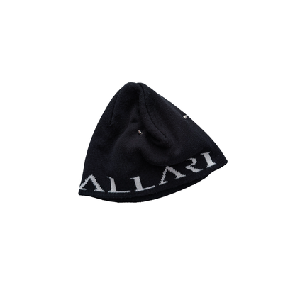 JBM STUDDED BEANIE IN BLACK